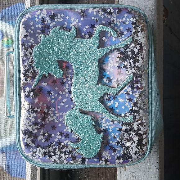 Justice Shakey Glitter Unicorn Insulated Lunch Tote - Picture 4 of 11